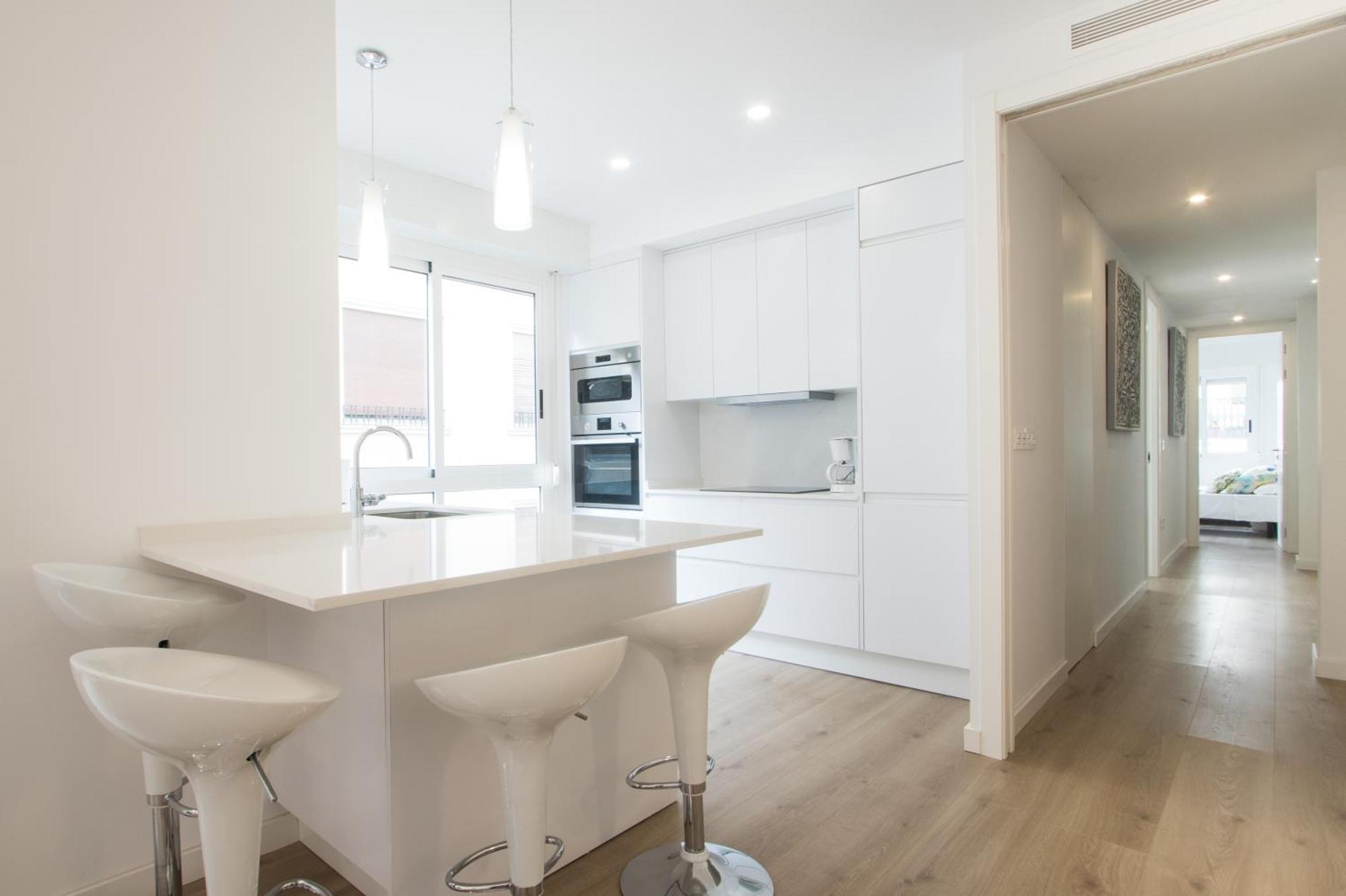 4 Bedroom/3 Baths W/ Ac In Near Beach! Alicante Exteriér fotografie