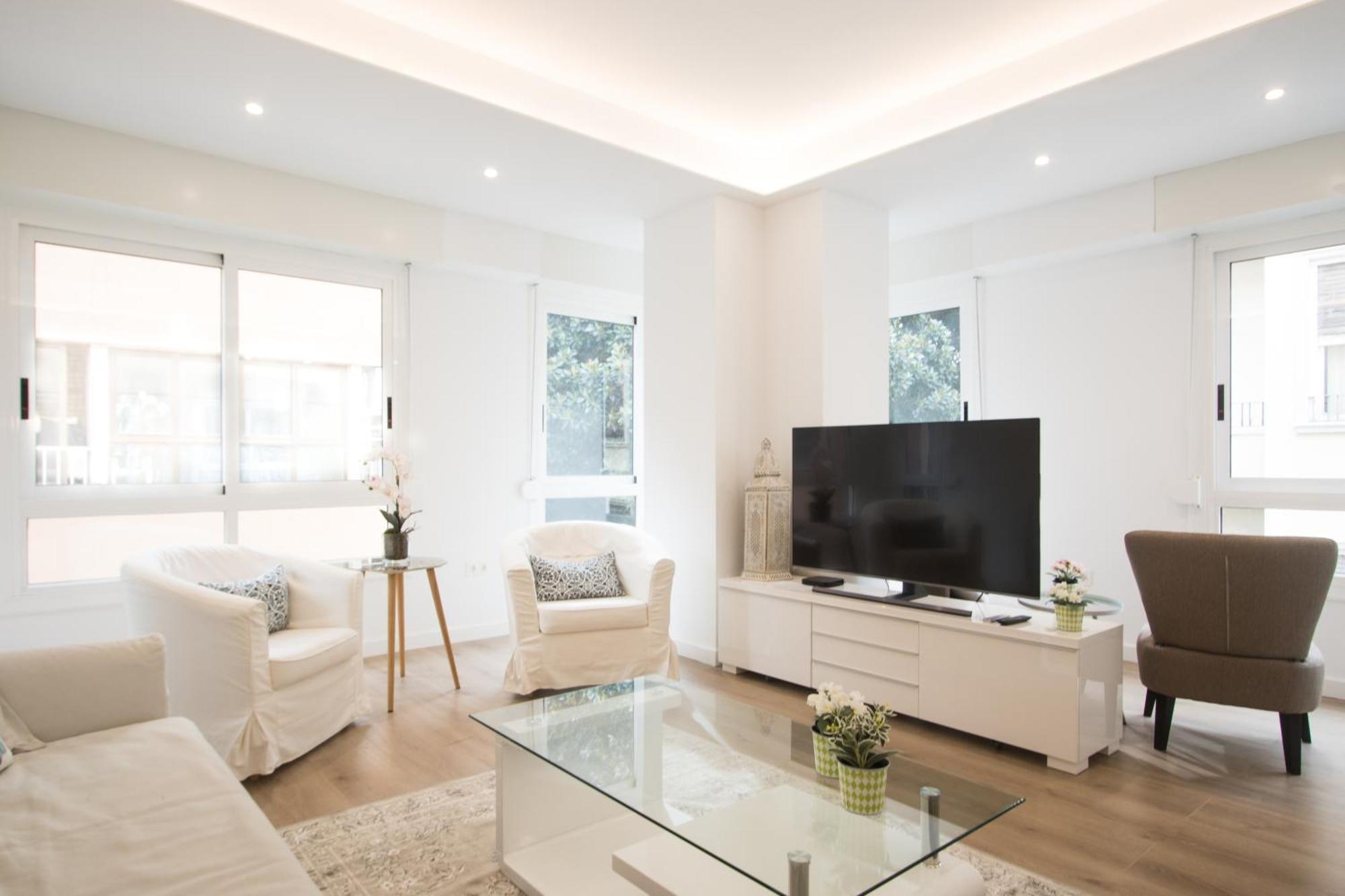 4 Bedroom/3 Baths W/ Ac In Near Beach! Alicante Exteriér fotografie